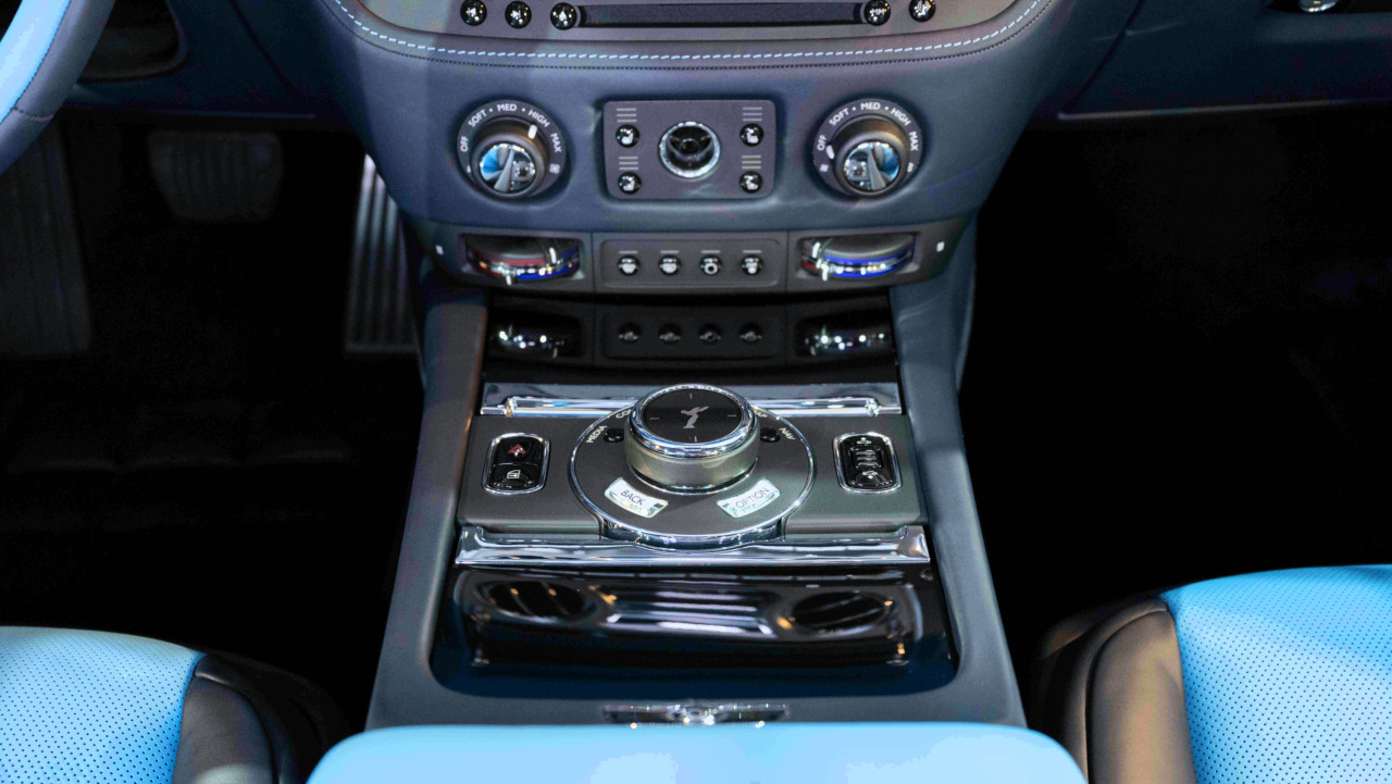 Rolls Royce Wraith - Image 9