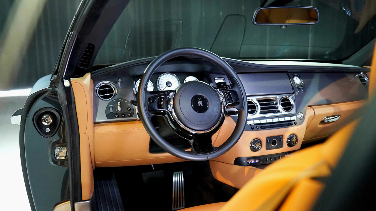 Rolls Royce Wraith - Image 8