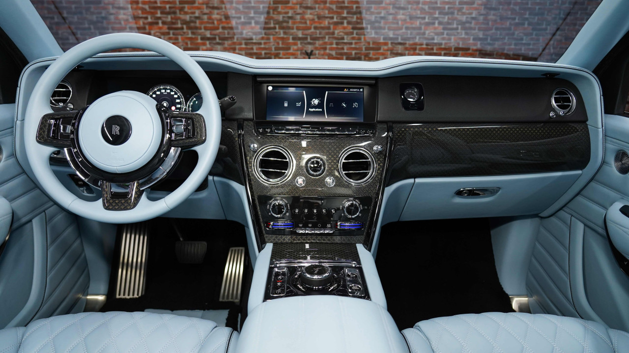 Rolls Royce Cullinan - Image 7