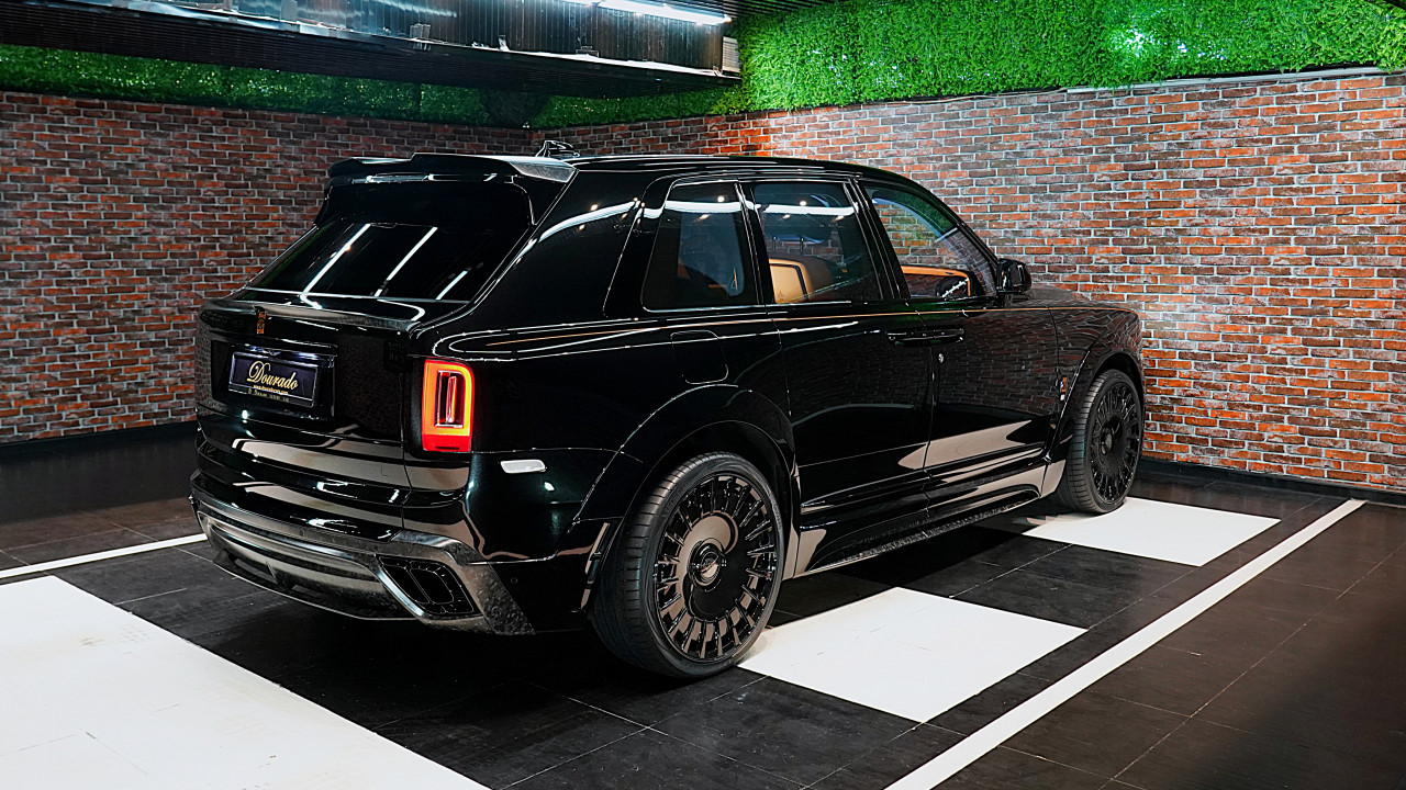Rolls Royce Cullinan - Image 5