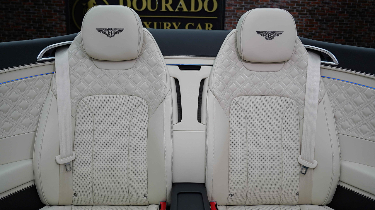 Bentley Continental GT - Image 12