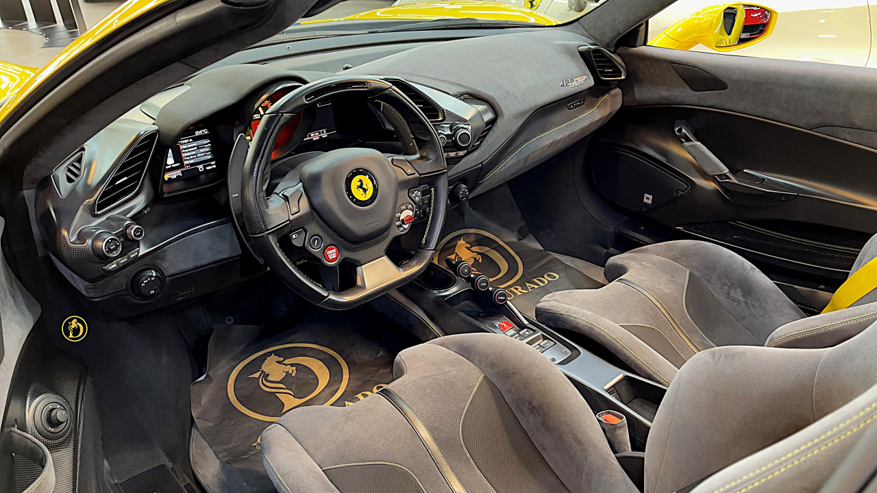 Ferrari 488 - Image 7