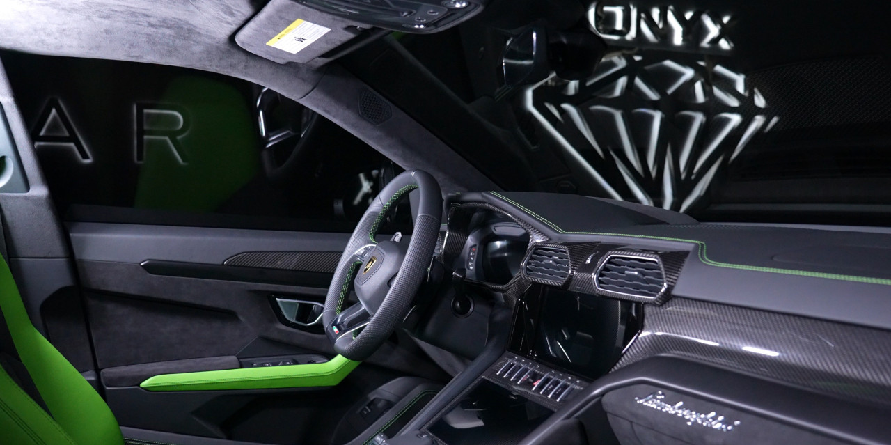 Lamborghini Urus - Image 4