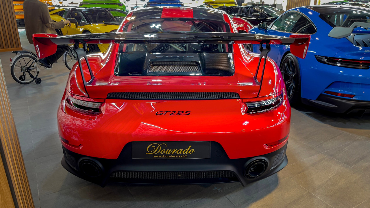 Porsche Carrera / 911 - Image 4