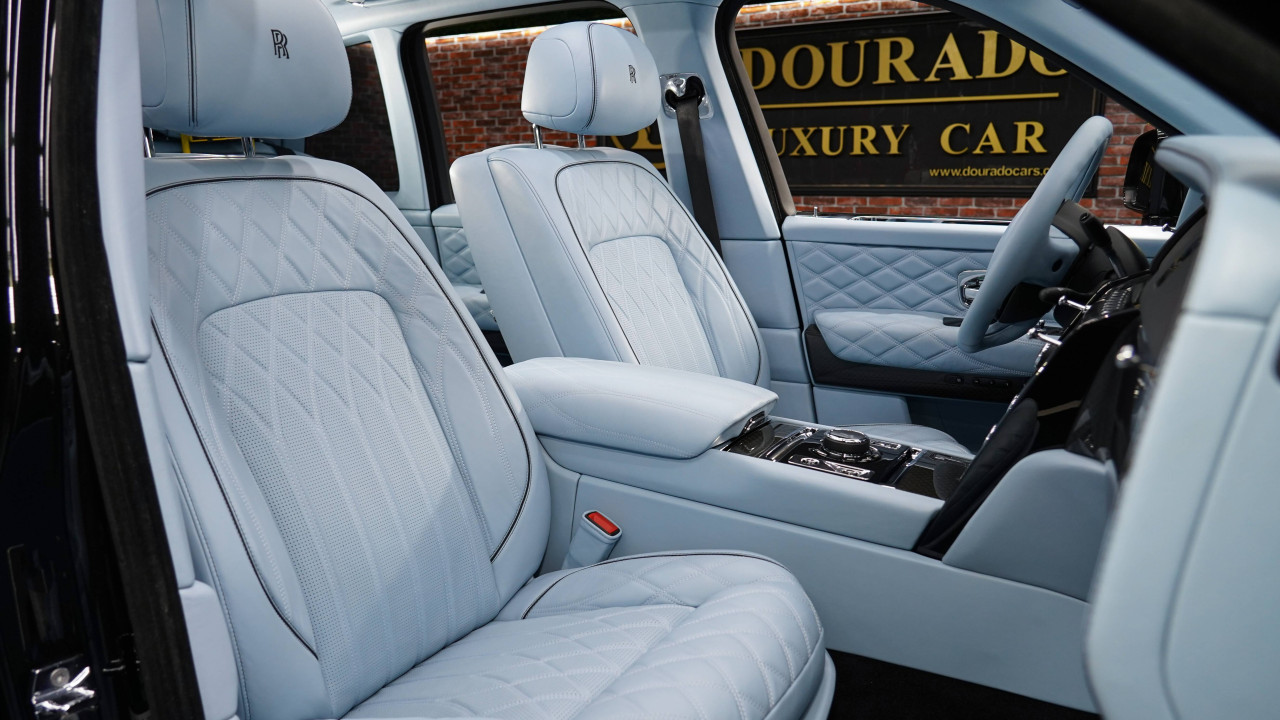 Rolls Royce Cullinan - Image 8
