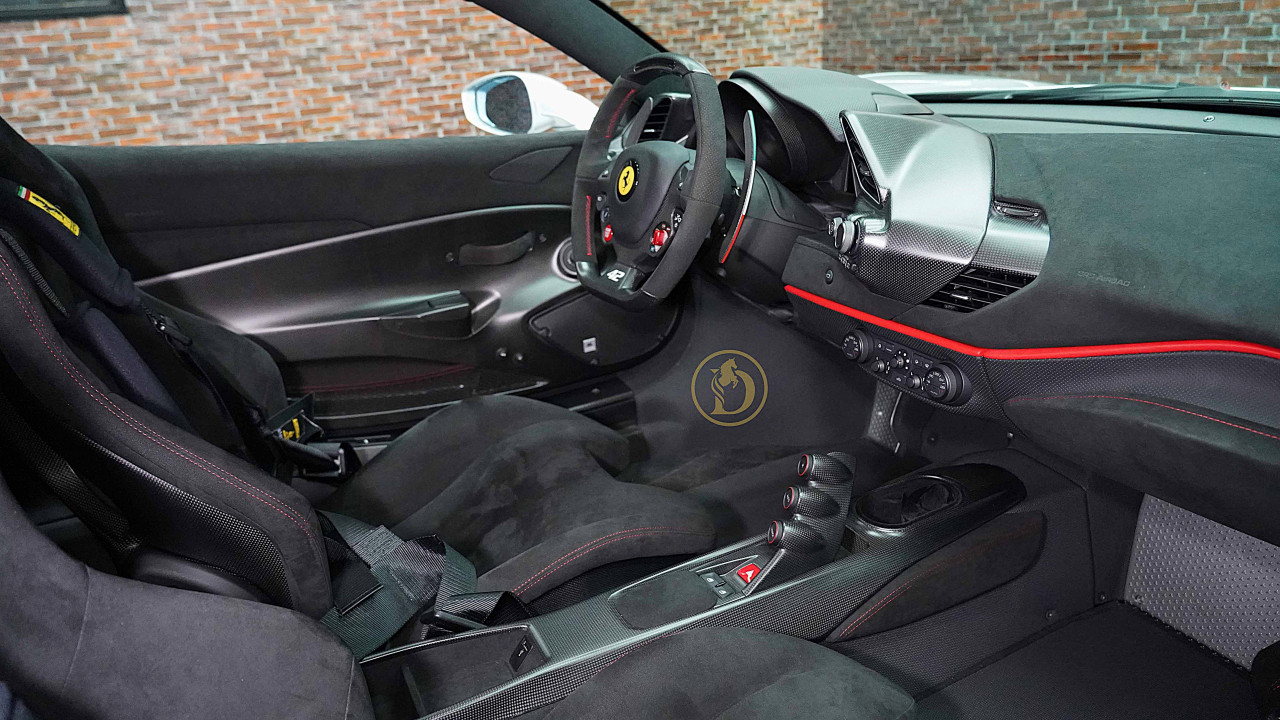 Ferrari 488 - Image 10