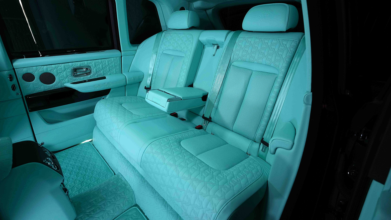 Rolls Royce Cullinan - Image 12