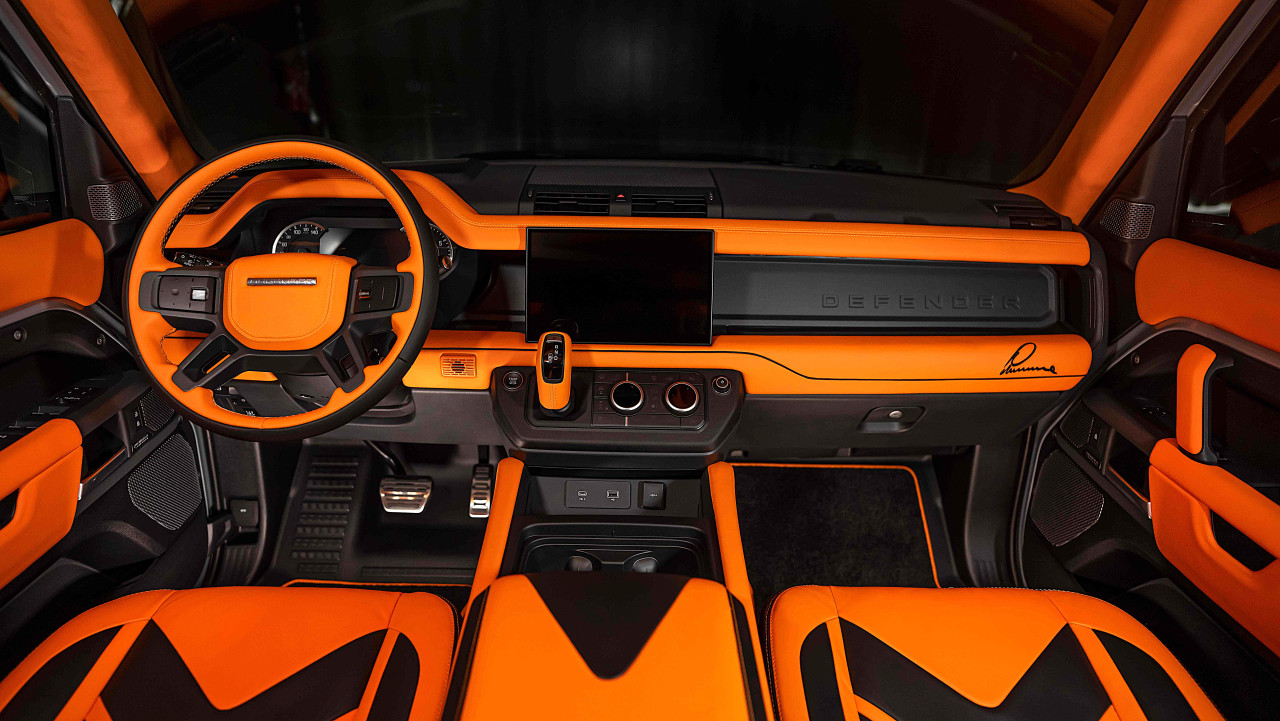 Land Rover Defender - Image 9