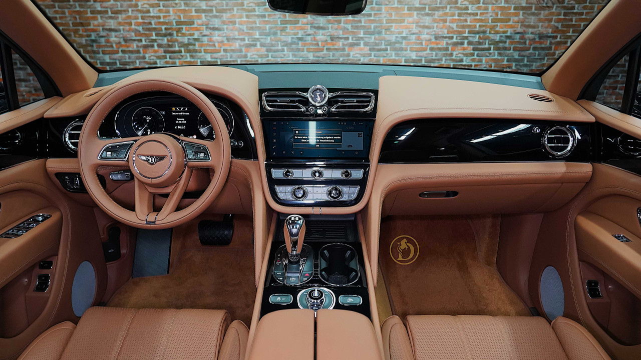 Bentley Bentayga - Image 7