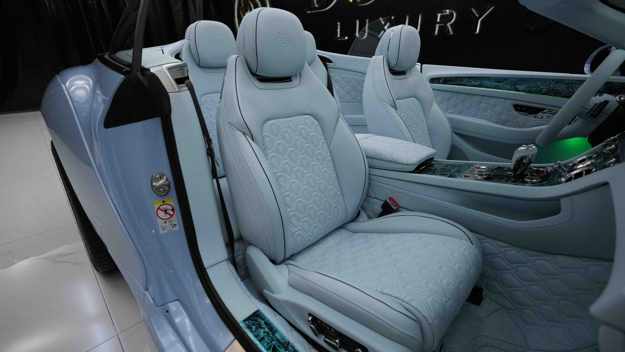 Bentley Continental GT - Image 10