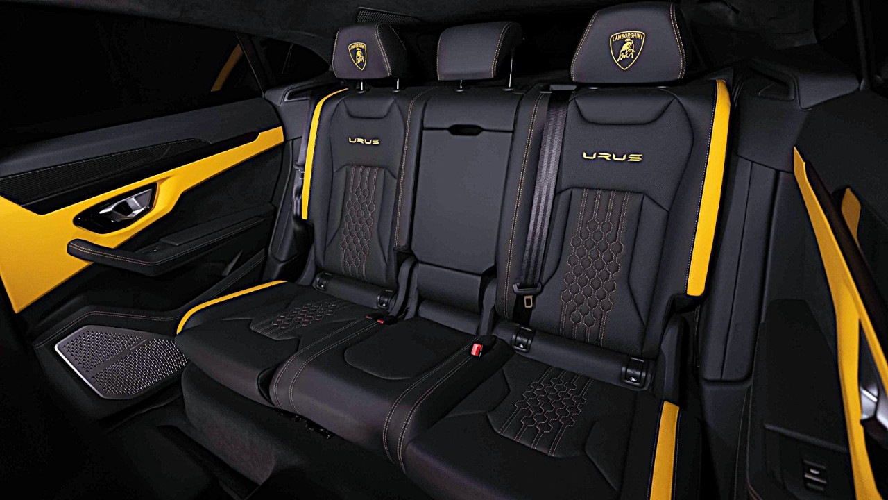 Lamborghini Urus - Image 12