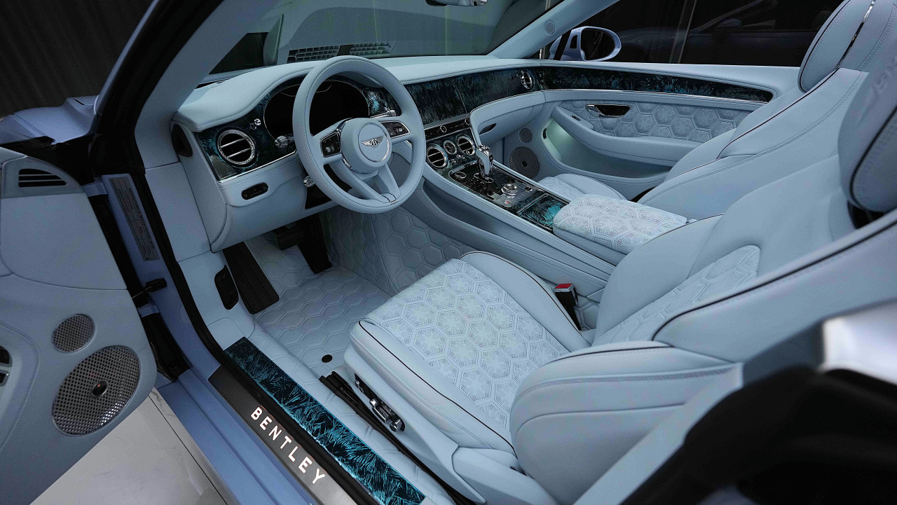 Bentley Continental GT - Image 9