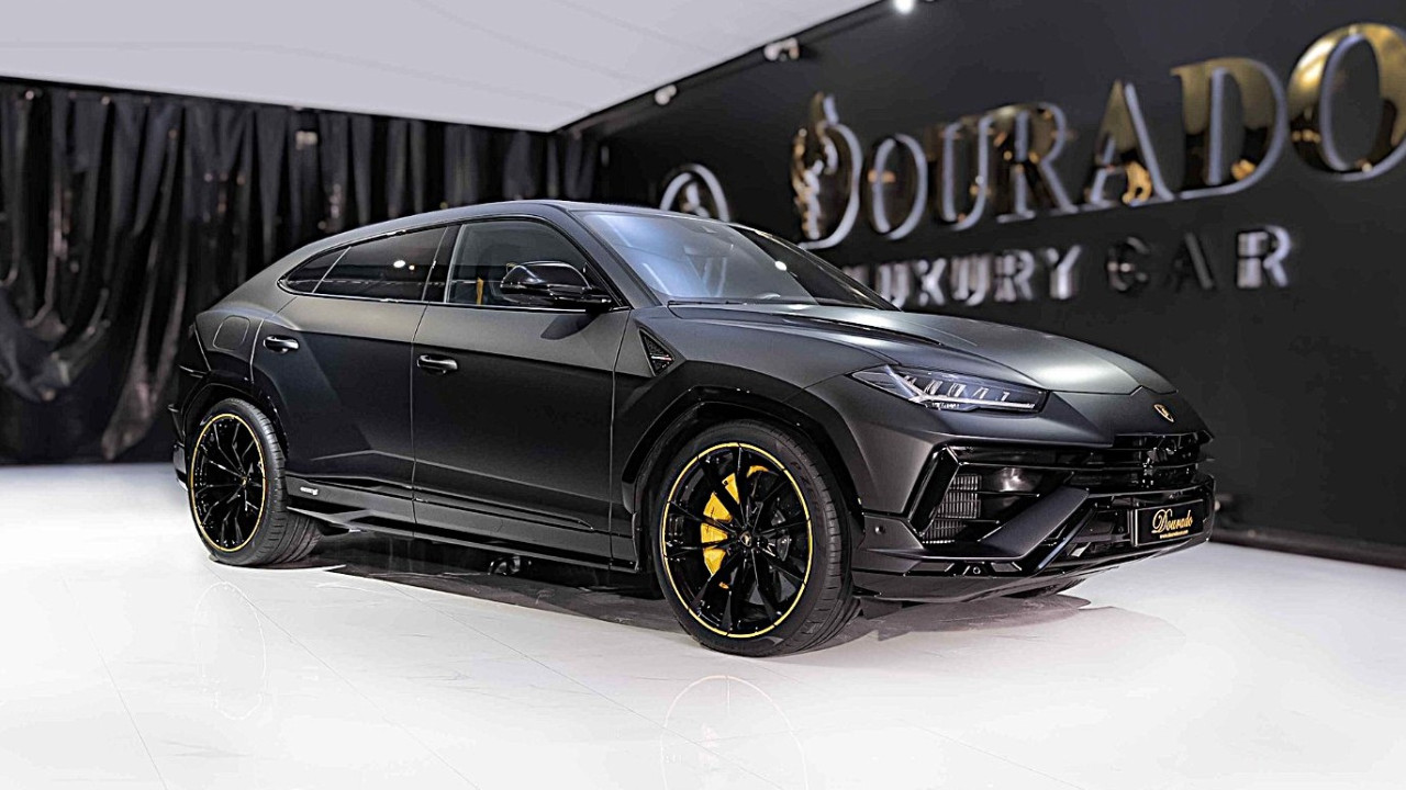 Lamborghini Urus - Image 3