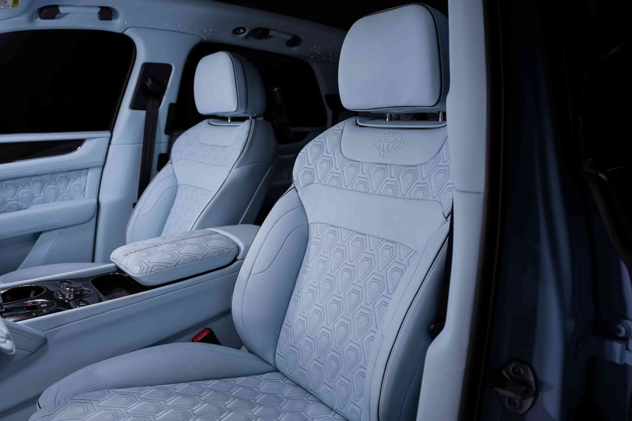 Bentley Bentayga - Image 8