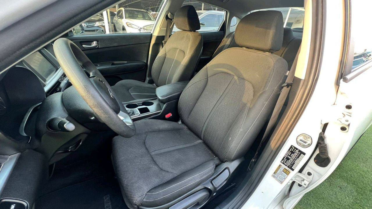 KIA Optima - Image 7