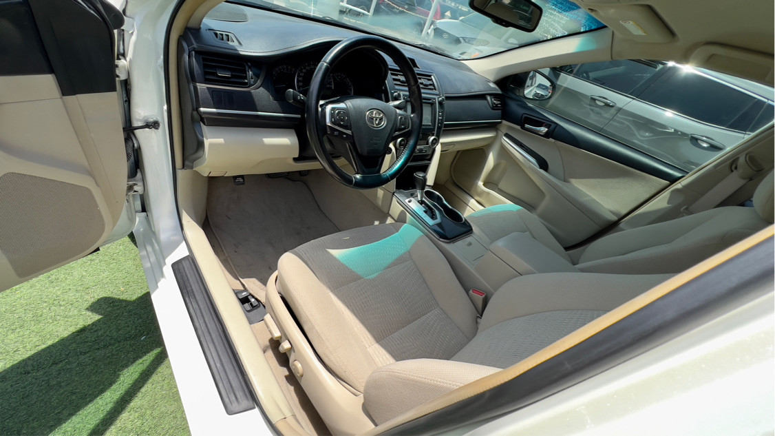 Toyota Camry - Image 3