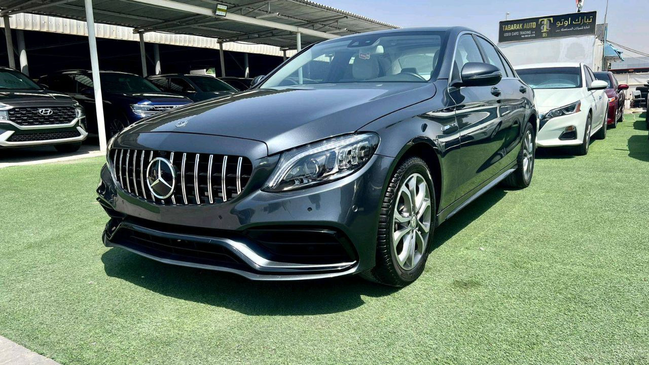 Mercedes Benz C-Class - Image 3