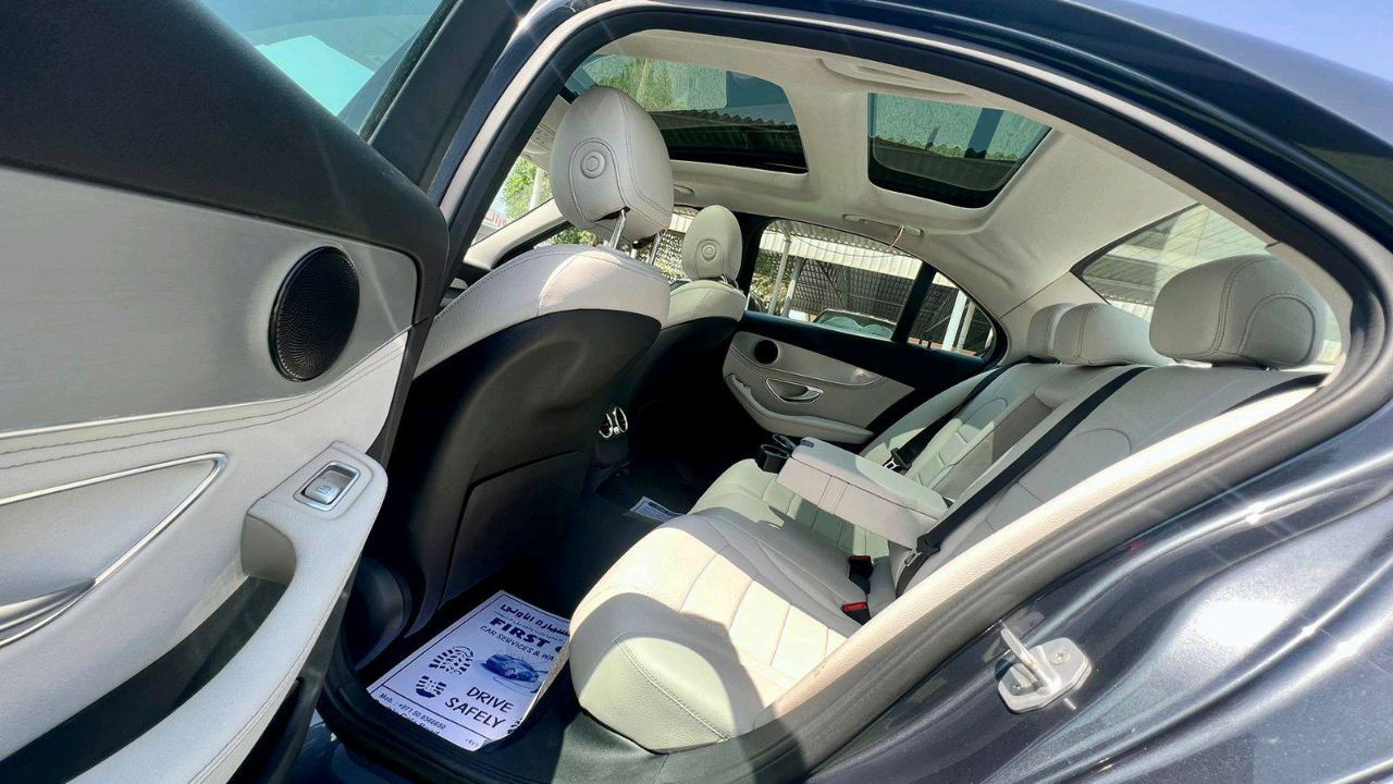 Mercedes Benz C-Class - Image 8