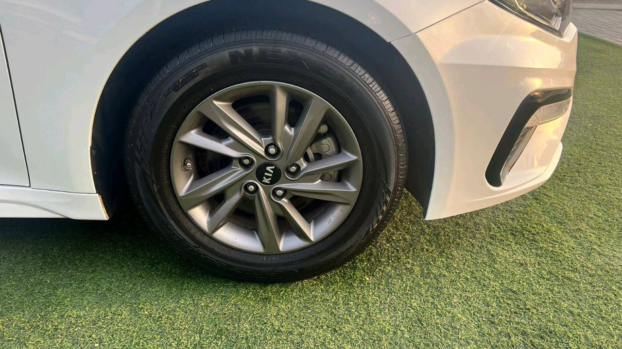 KIA Optima - Image 6