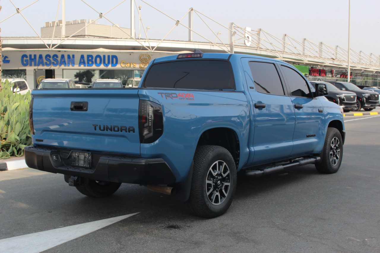 Toyota Tundra - Image 14