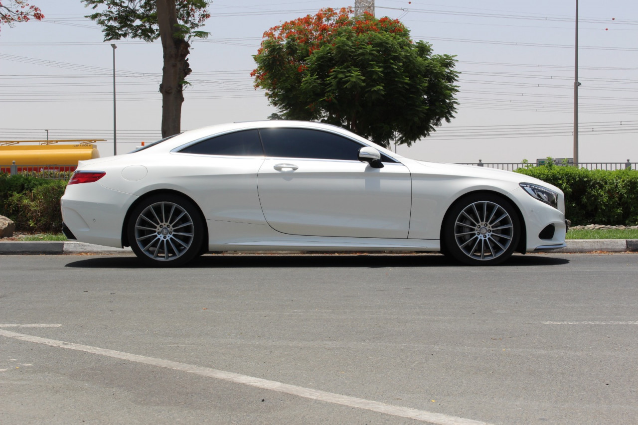Mercedes Benz S-Class - Image 6