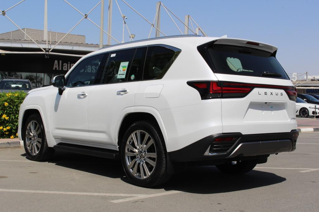 Lexus LX-Series - Image 3