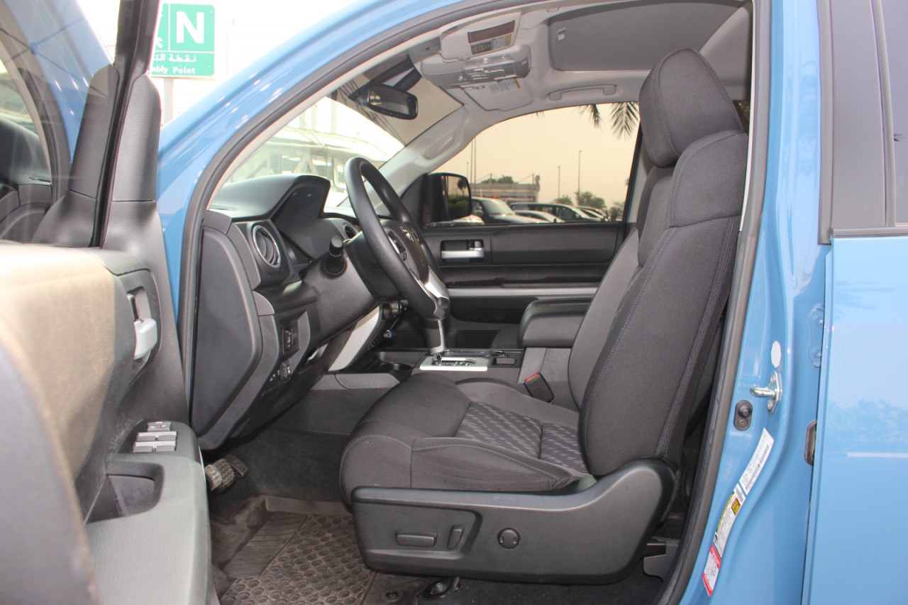 Toyota Tundra - Image 6