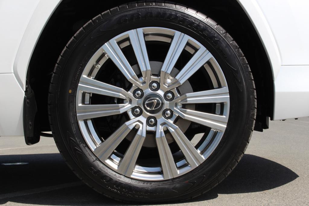Lexus LX-Series - Image 6