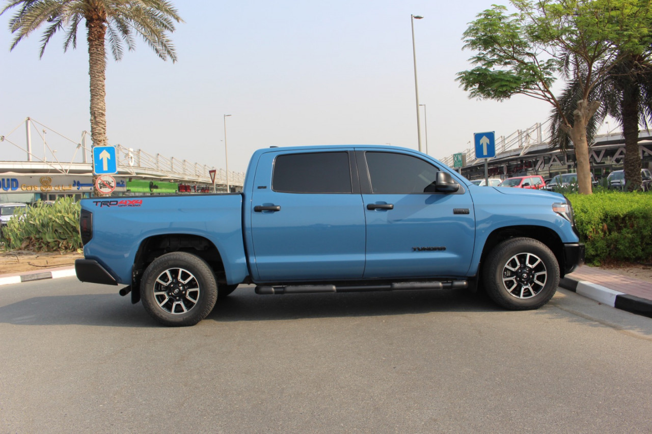 Toyota Tundra - Image 3