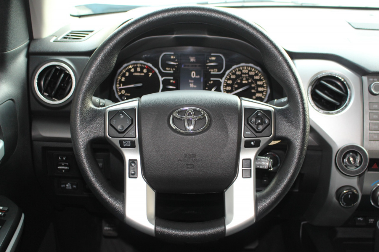 Toyota Tundra - Image 9