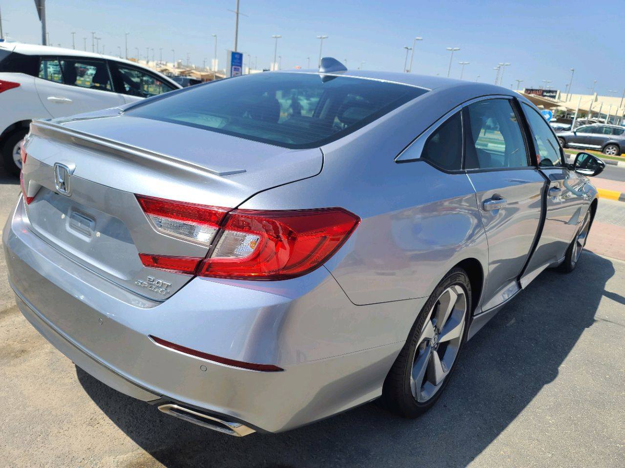 Honda Accord - Image 6