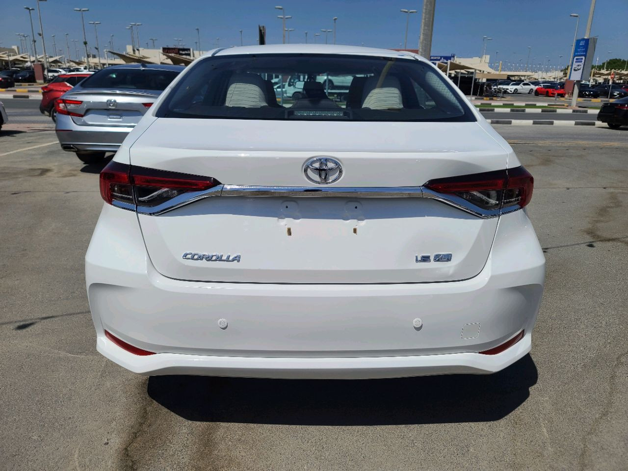 Toyota Corolla - Image 4