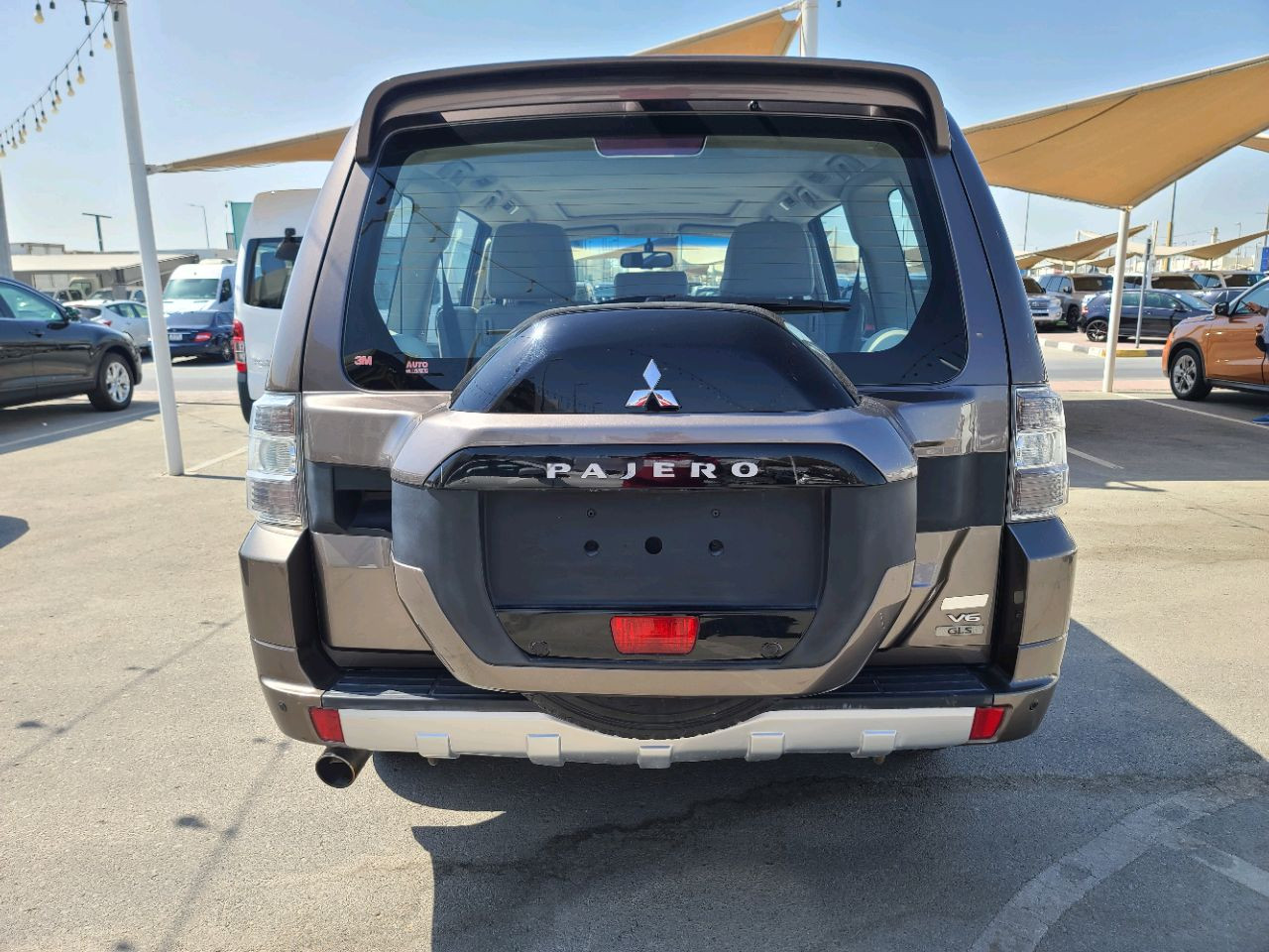 Mitsubishi Pajero - Image 5