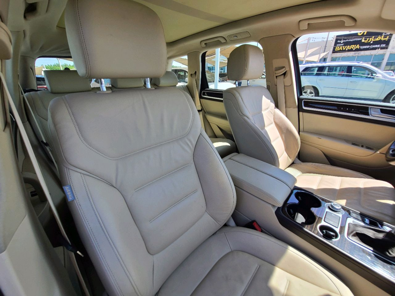 Volkswagen Touareg - Image 6