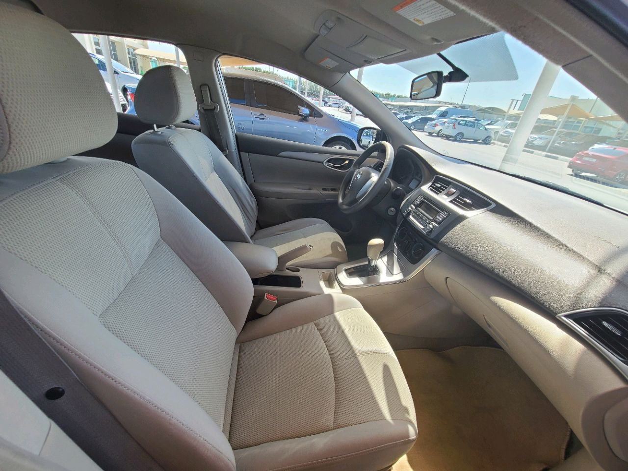Nissan Sentra - Image 11