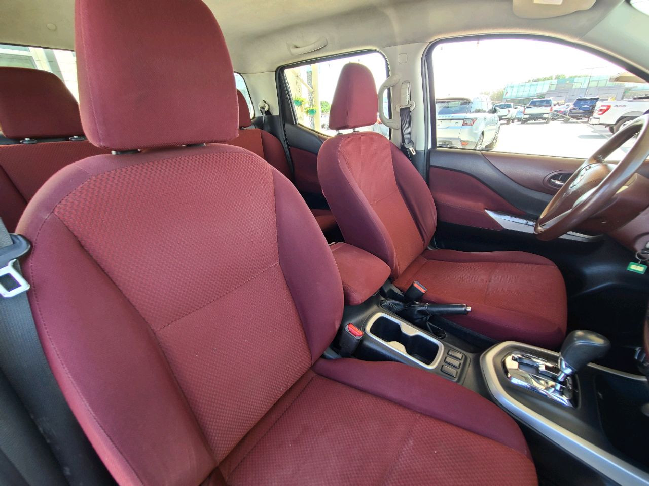 Nissan Navara - Image 11