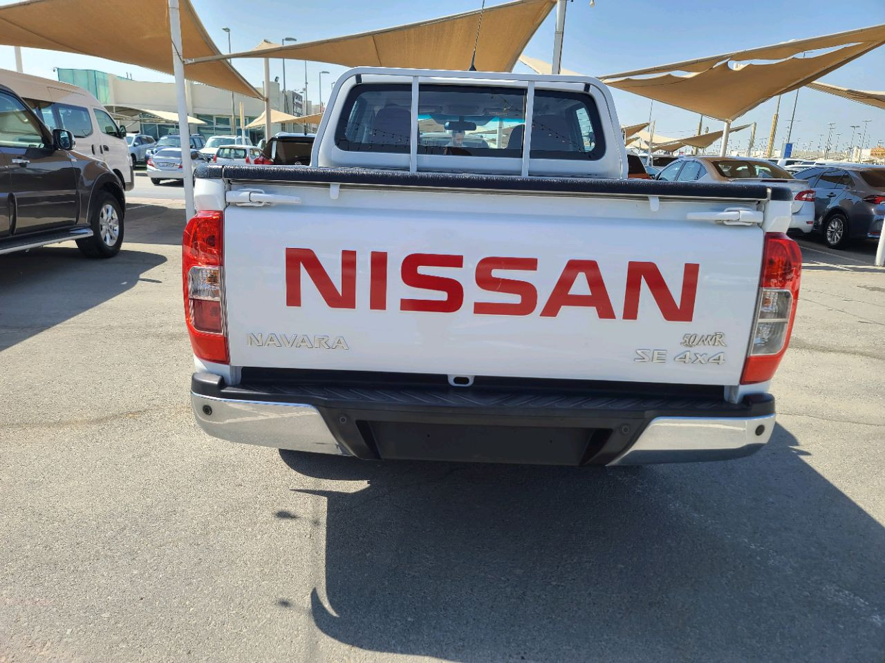 Nissan Navara - Image 6