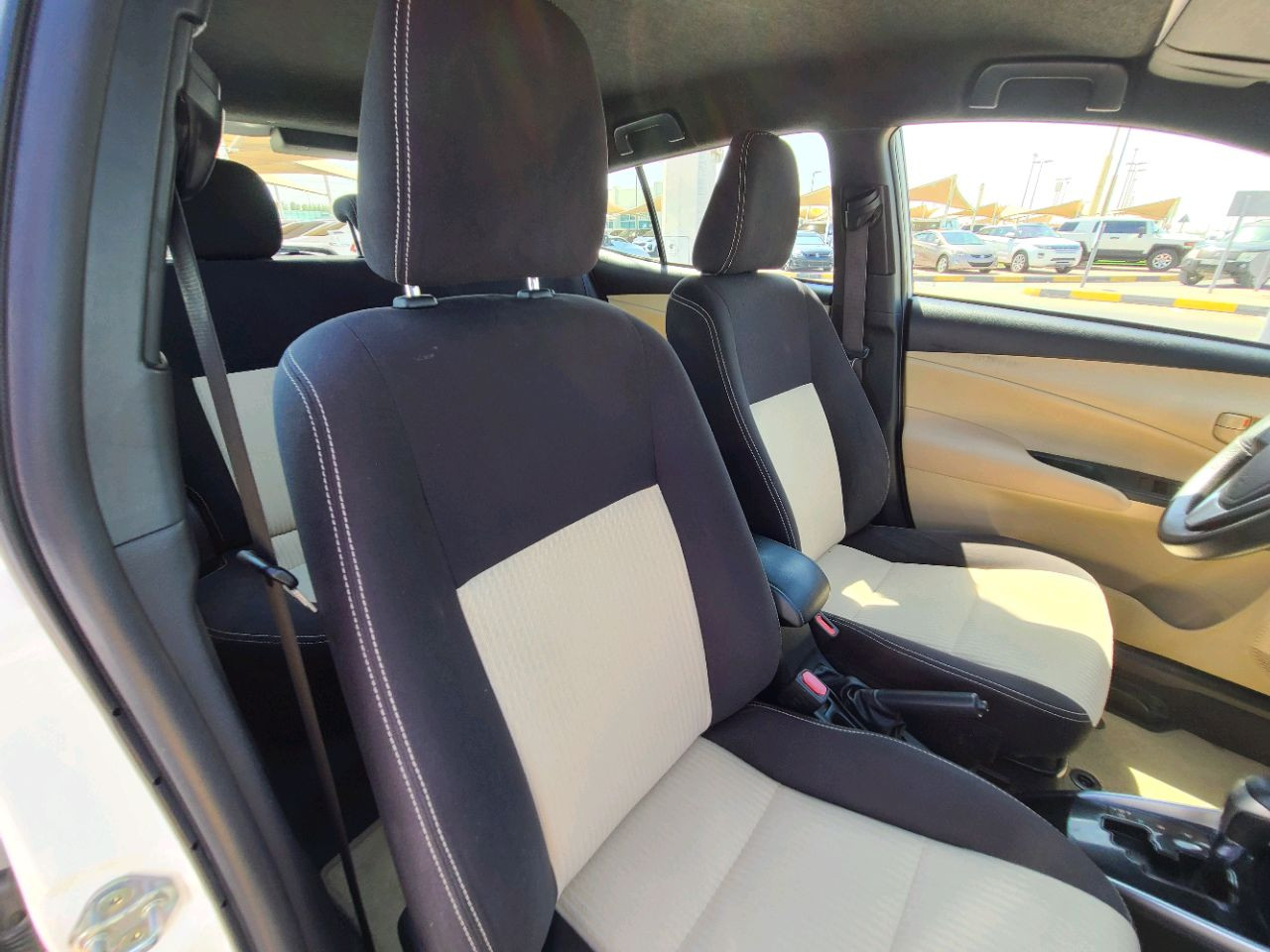 Toyota Yaris - Image 4