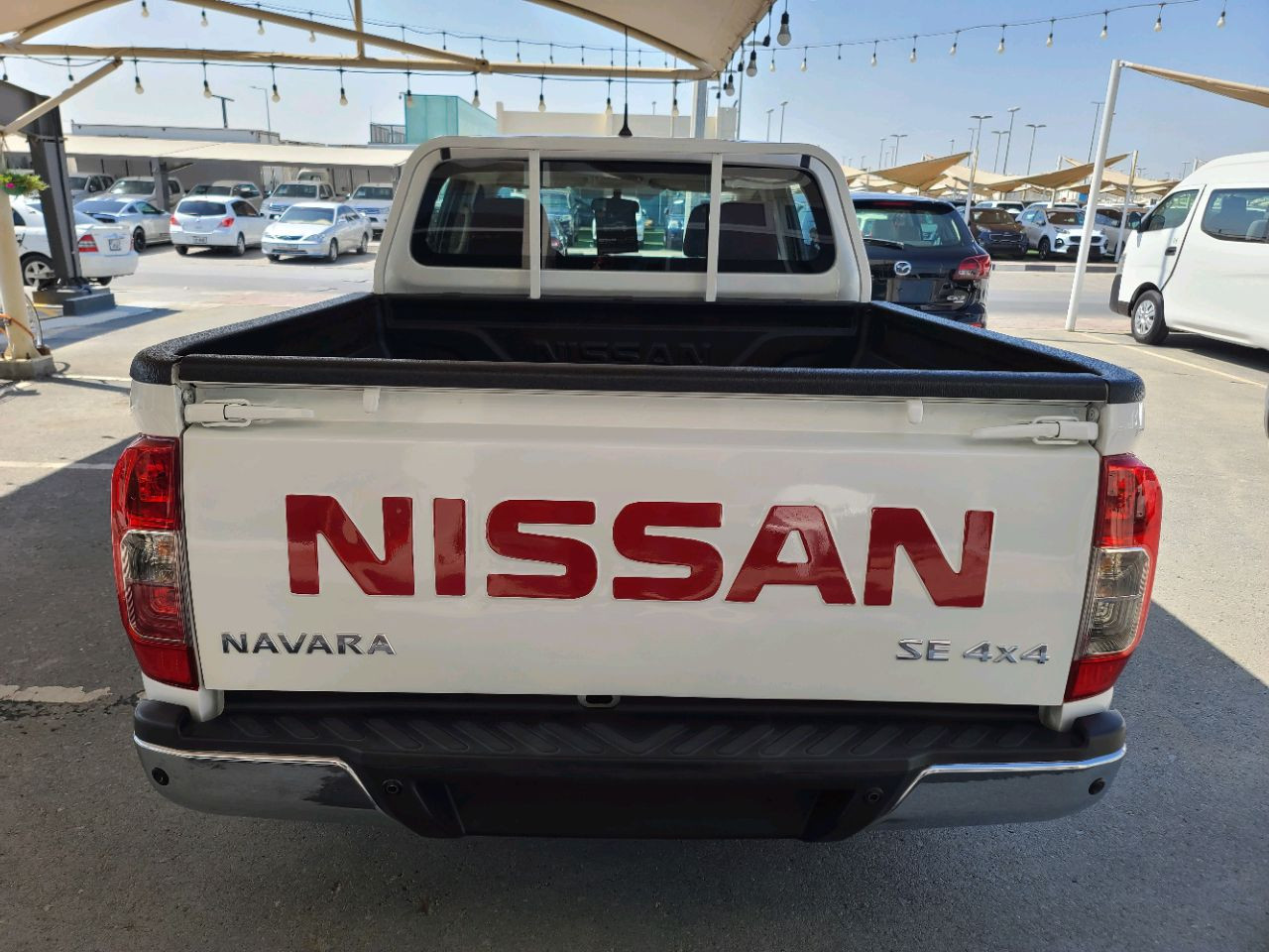 Nissan Navara - Image 7