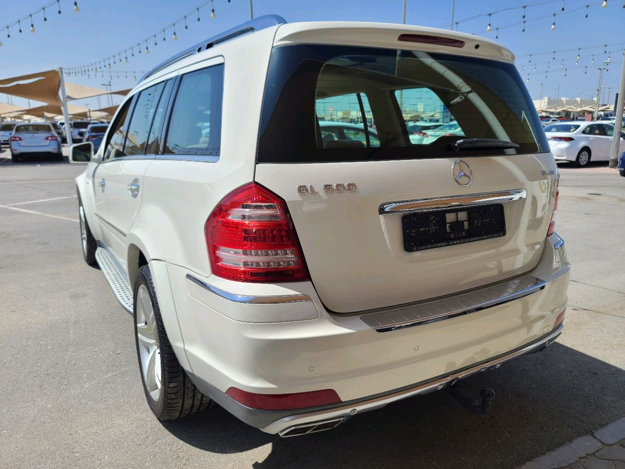 Mercedes Benz GL - Image 8