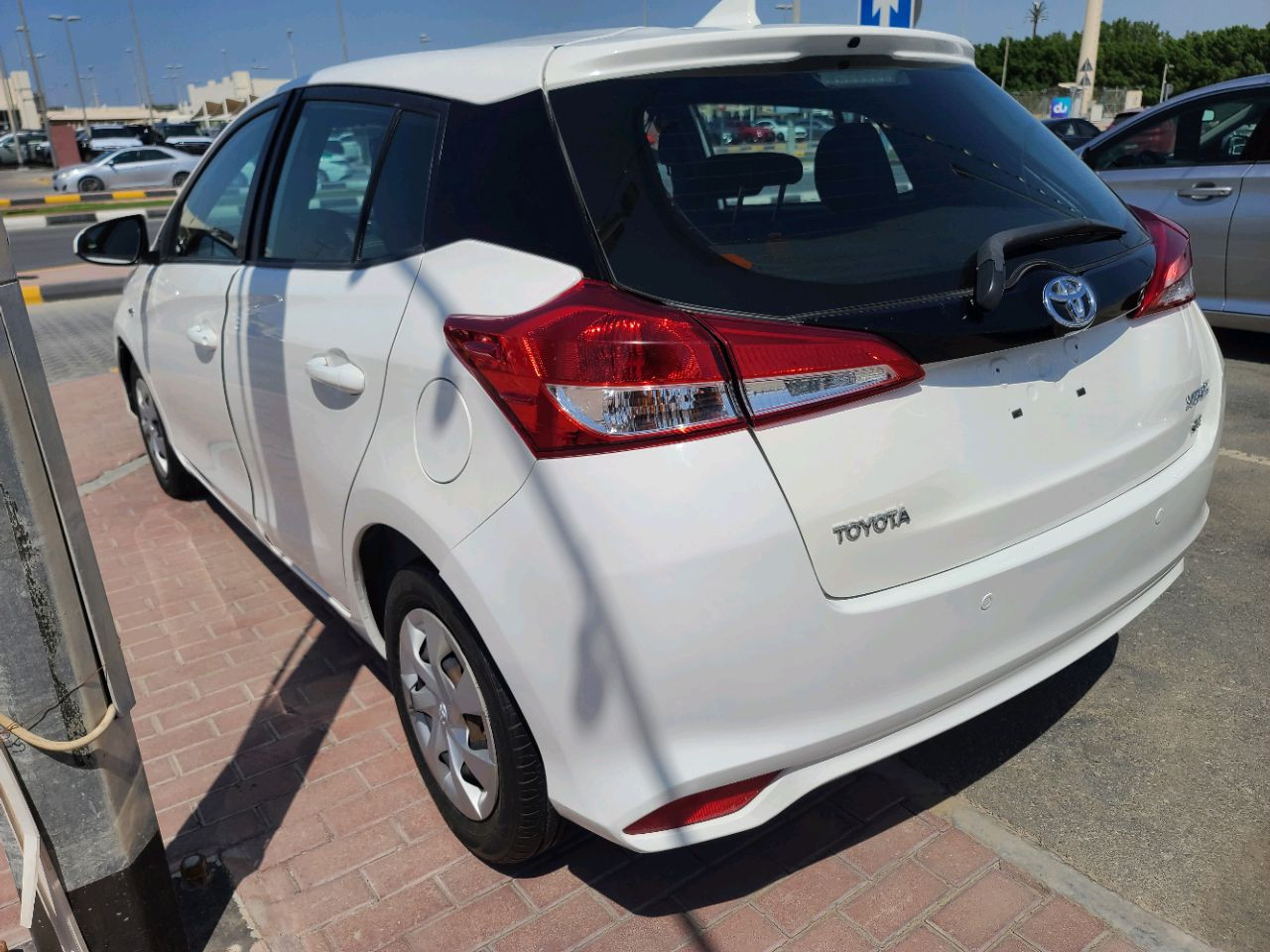 Toyota Yaris - Image 13