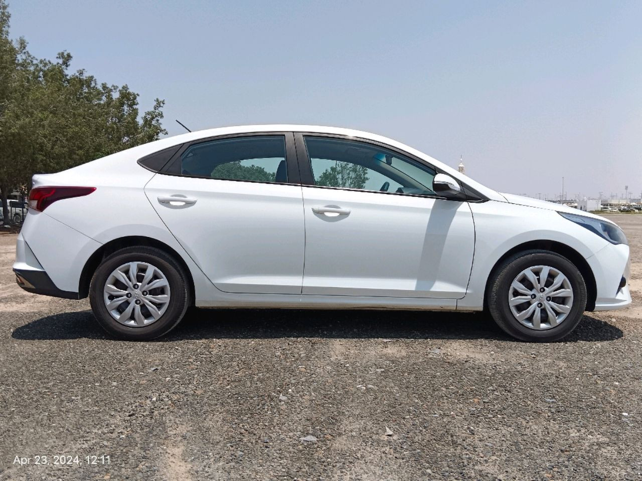 Hyundai Accent - Image 7