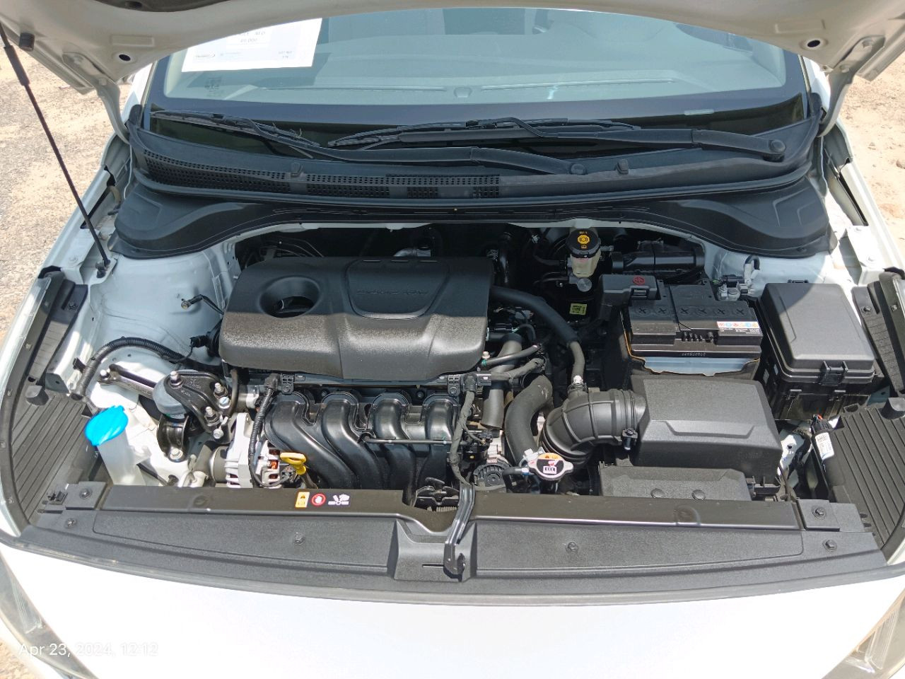 Hyundai Accent - Image 10