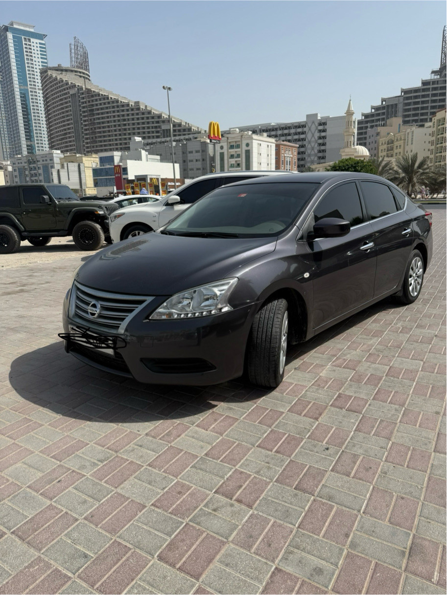 Nissan Sentra - Image 7