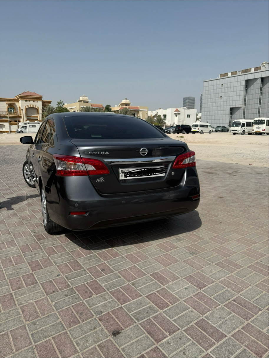 Nissan Sentra - Image 5