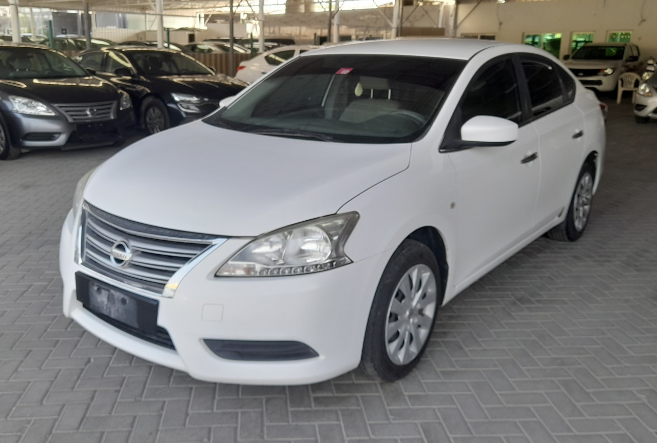Nissan Sentra - Image 3