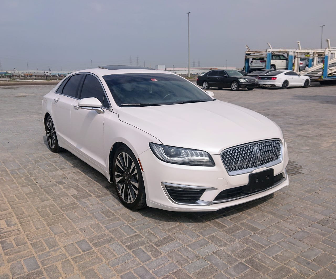 Lincoln MKZ - Image 5