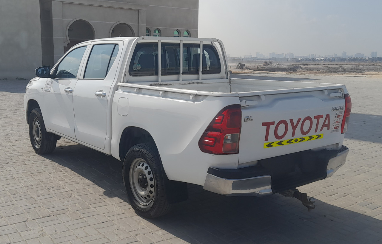 Toyota Hilux - Image 5