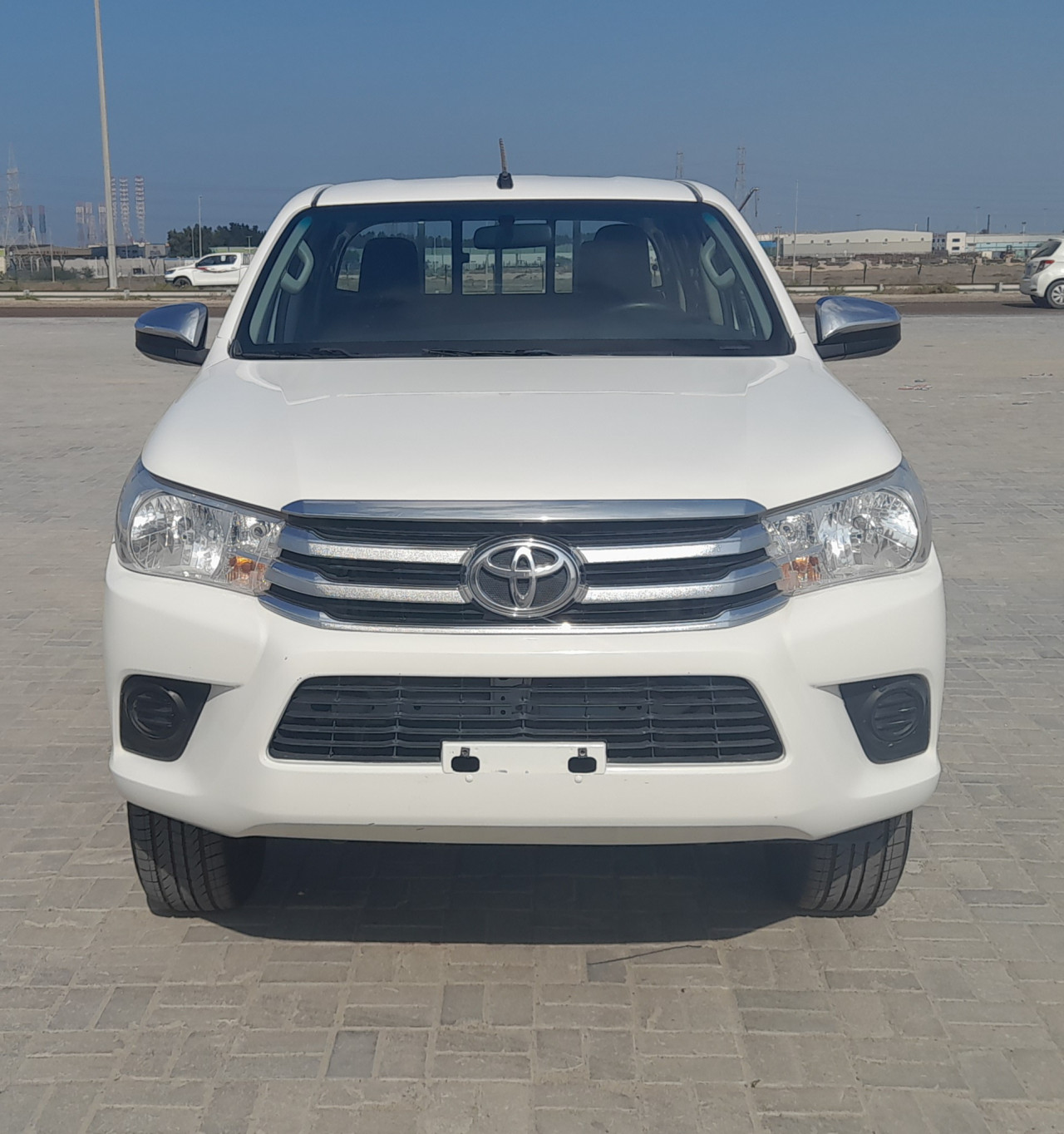 Toyota Hilux - Image 7