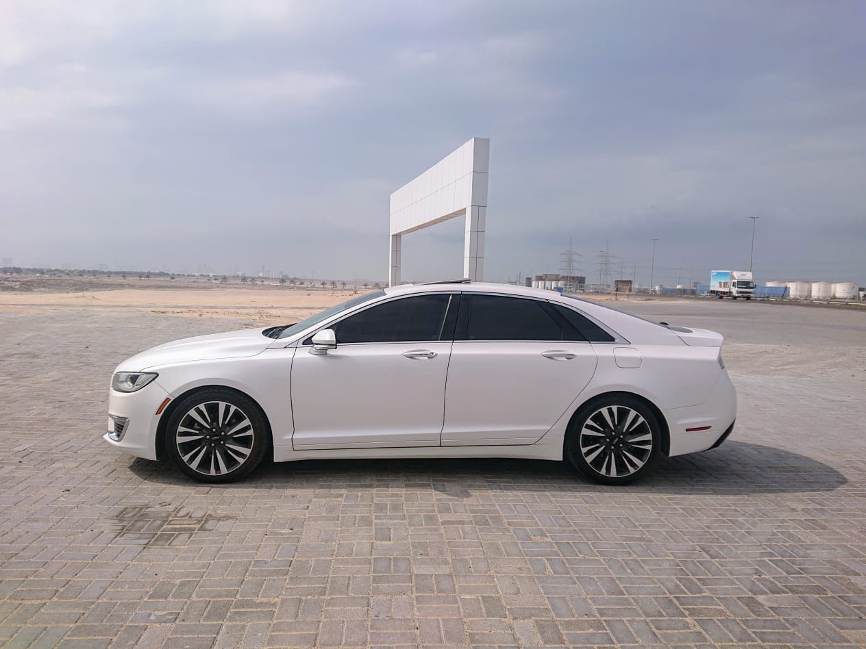 Lincoln MKZ - Image 6